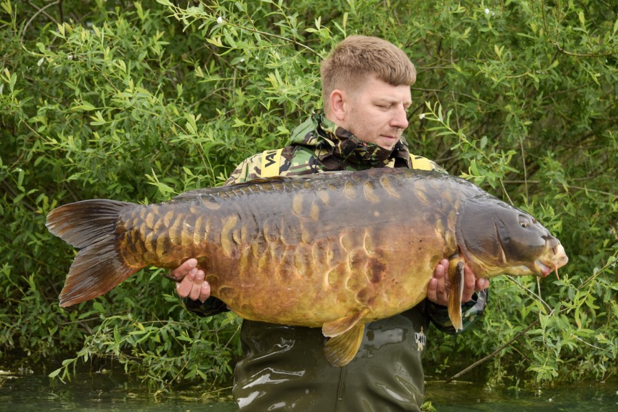 Aaron with the mighty Fred 65lb 8oz