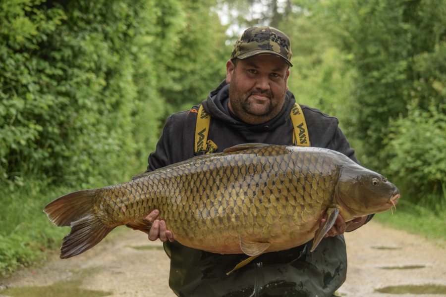 This lovely common went 44lb 8oz